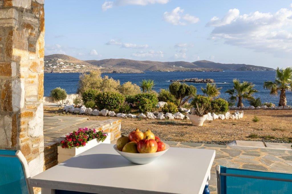 Sea View Studios Finikas  Luaran gambar