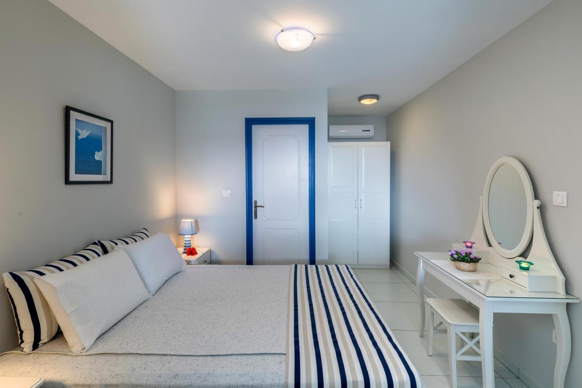 Sea View Studios Finikas  Luaran gambar
